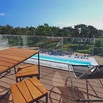 Διαμέρισμα Inselloft Ruegen - Meerblick, Pool & Eigener Strandzugang Binz