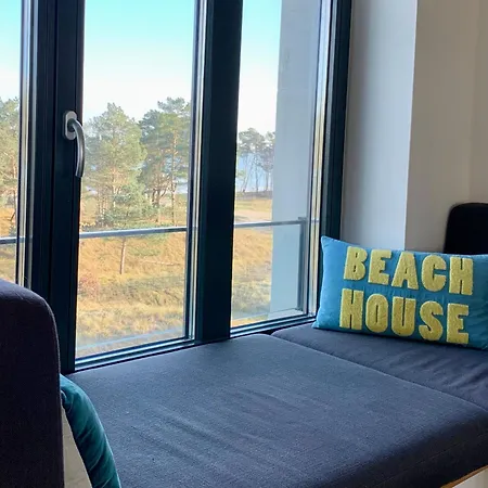 Apartamento Inselloft Ruegen - Meerblick, Pool & Eigener Strandzugang