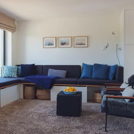 Inselloft Ruegen - Meerblick, Pool & Eigener Strandzugang Appartamento