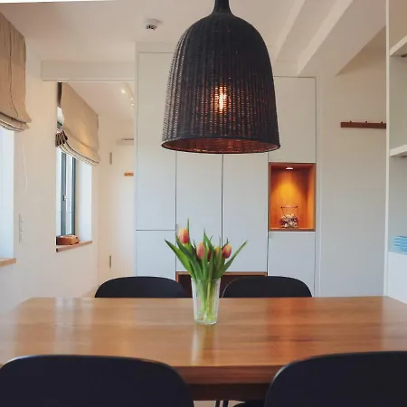 Inselloft Ruegen - Meerblick, Pool & Eigener Strandzugang *