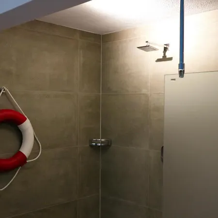 Inselloft-ruegen דירה